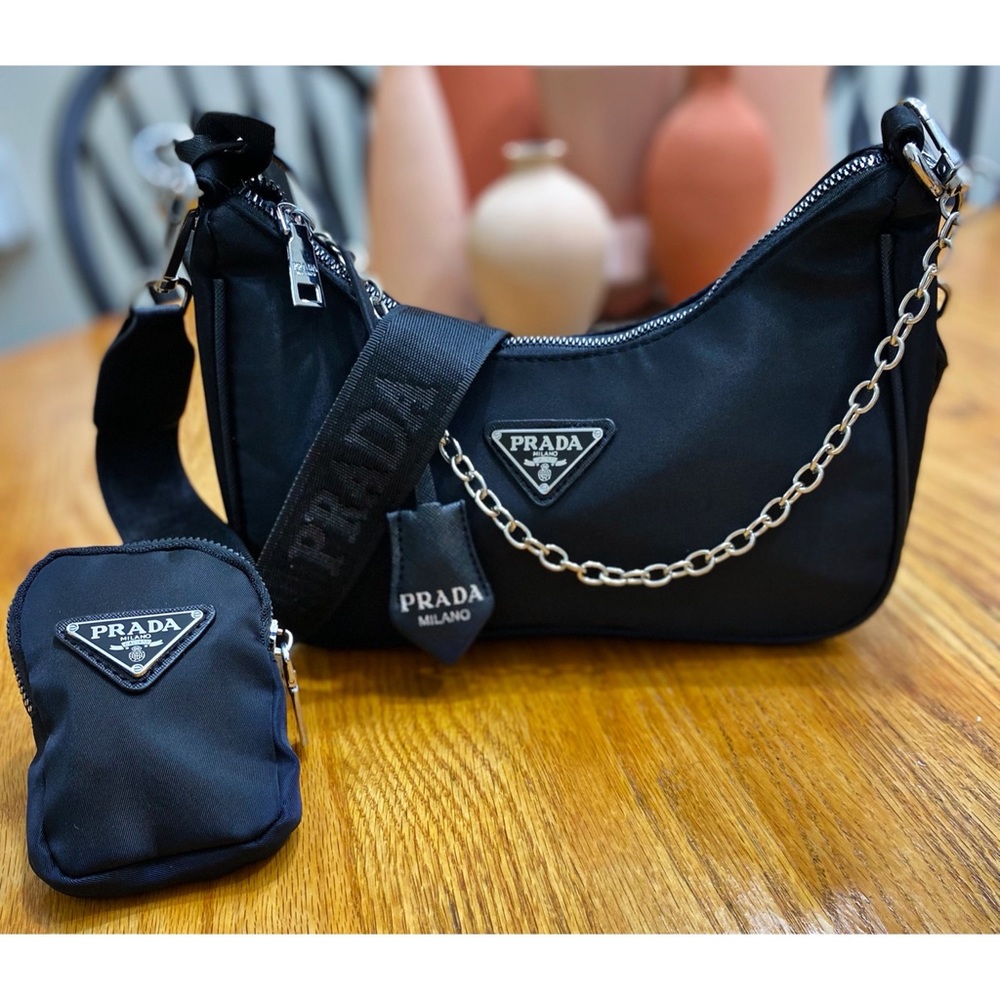 Nylon crossbody bag (Black)